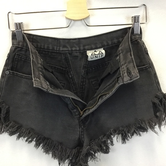 UNIF High Rise Faded Clack Cut Off Denim Shorts - Picture 3 of 9